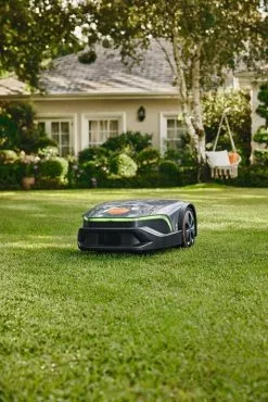 Stihl IMow 7.0 Evo Robottileikkuri -Piha & Puutarha Sales Store 95512 imow campaign evo eu hq p 2022 07 0013 eu usable row