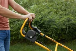 Stiga Collector 548 S AE K Akkuruohonleikkuri -Piha & Puutarha Sales Store collector548saekit 2l0482808st1 amb07