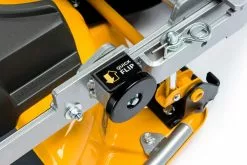 Stiga Park 300 Etuleikkuri 12 Stiga Park 300 Etuleikkuri -Piha & Puutarha Sales Store park300 2f5820421st2 detail12 ecommerce