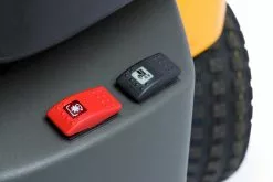 Stiga Park 300 Etuleikkuri 11 Stiga Park 300 Etuleikkuri -Piha & Puutarha Sales Store park300 2f5820421st2p detail1 ecommerce