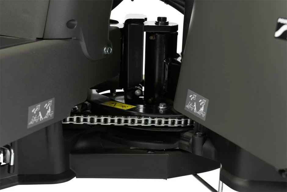 Stiga Park 500 WX Etuleikkuri Nelivedolla 5 Stiga Park 500 WX Etuleikkuri Nelivedolla - Image 3